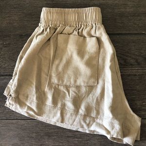 Princess Polly flows beach shorts